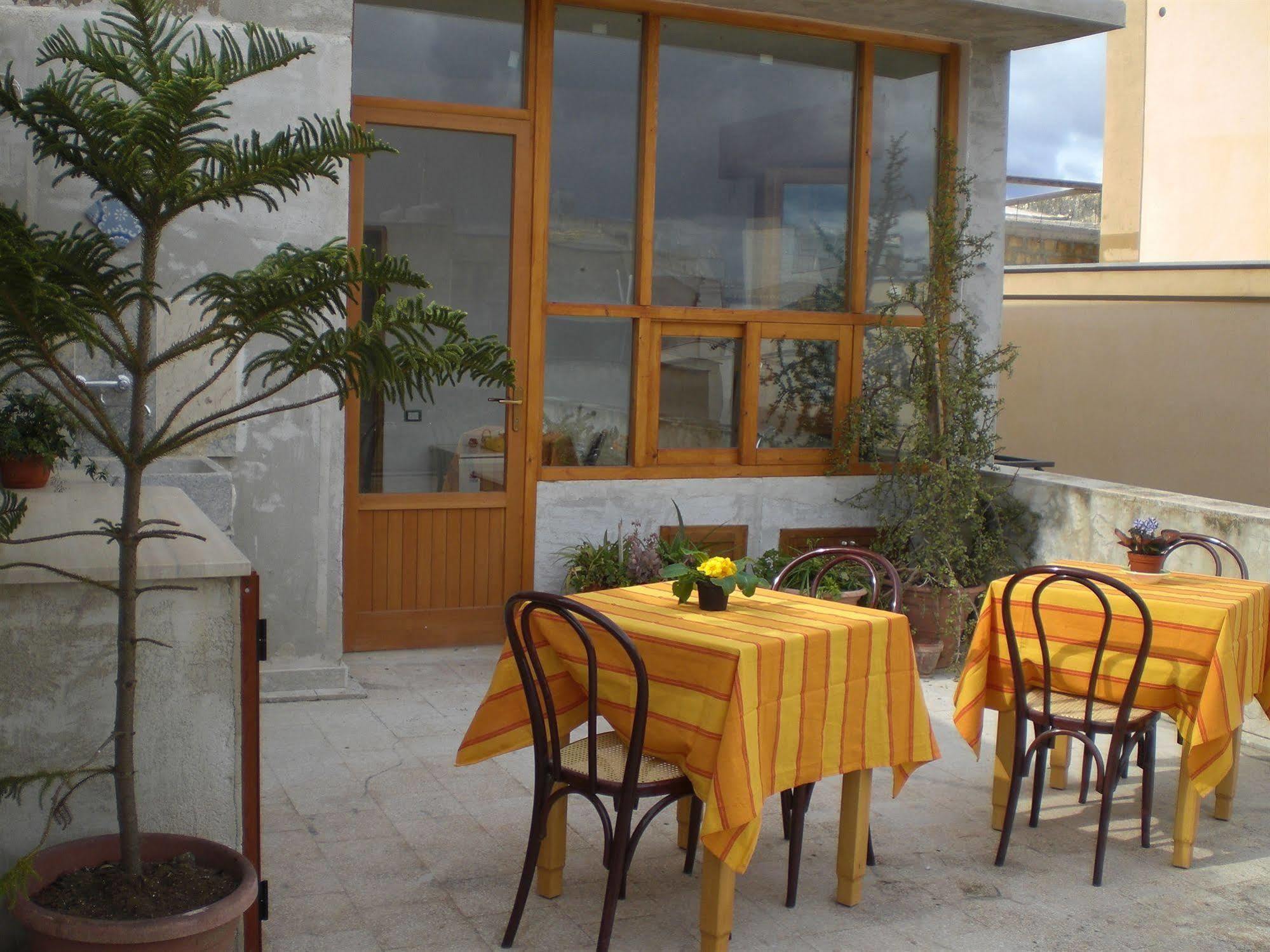 B&B Il Gelsomino Paceco Exterior foto